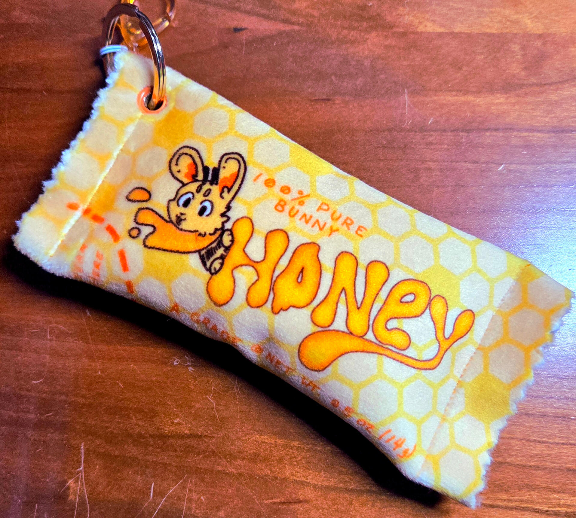 Honey Bunny Saauce Packet Keychain; featured in timelapse.